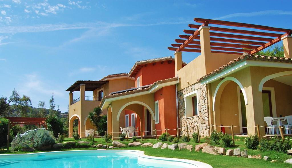I Lentischi Aparthotel Villasimius Exteriör bild