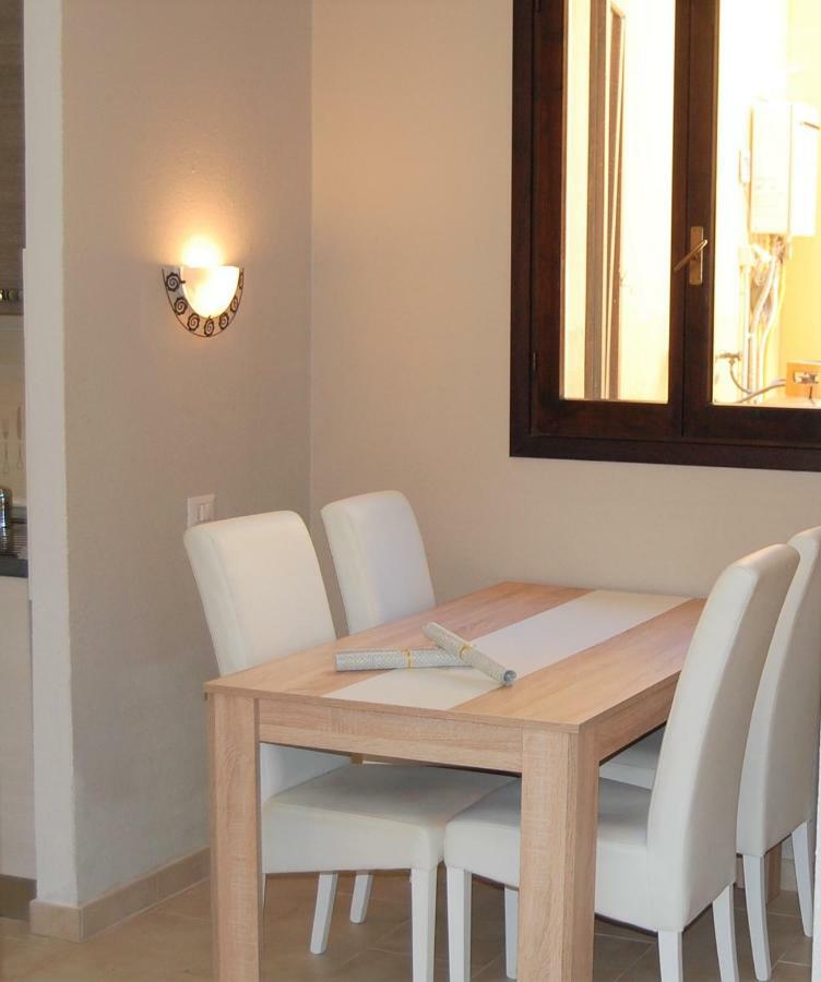 I Lentischi Aparthotel Villasimius Exteriör bild
