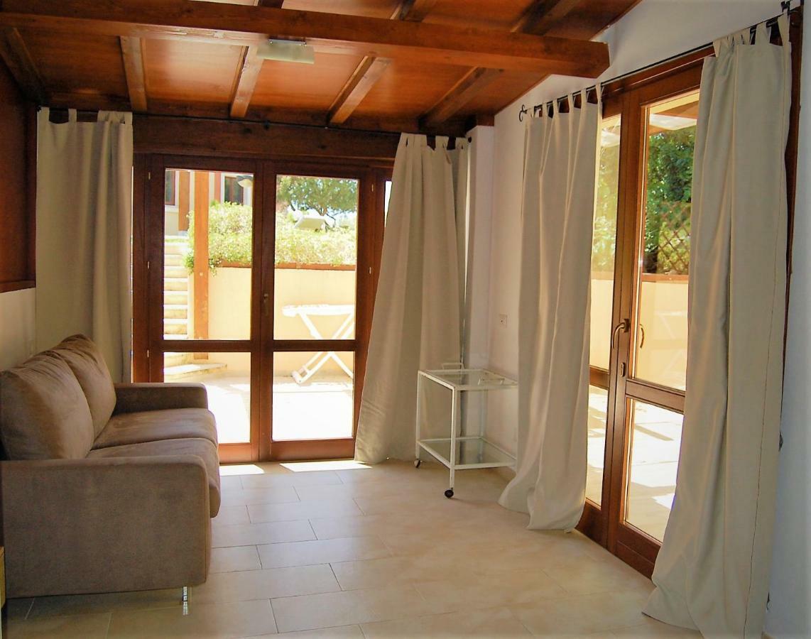 I Lentischi Aparthotel Villasimius Exteriör bild