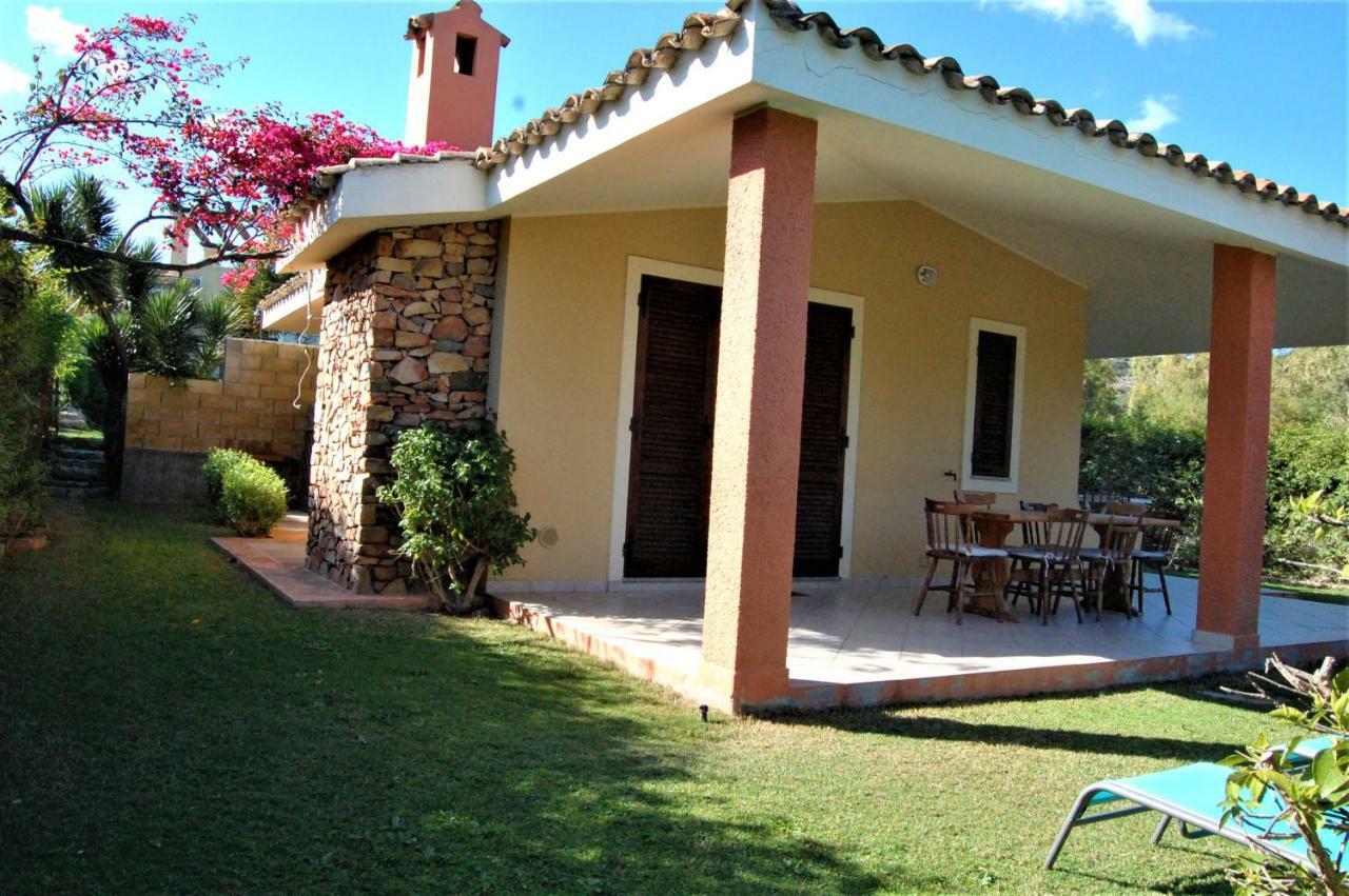 I Lentischi Aparthotel Villasimius Exteriör bild